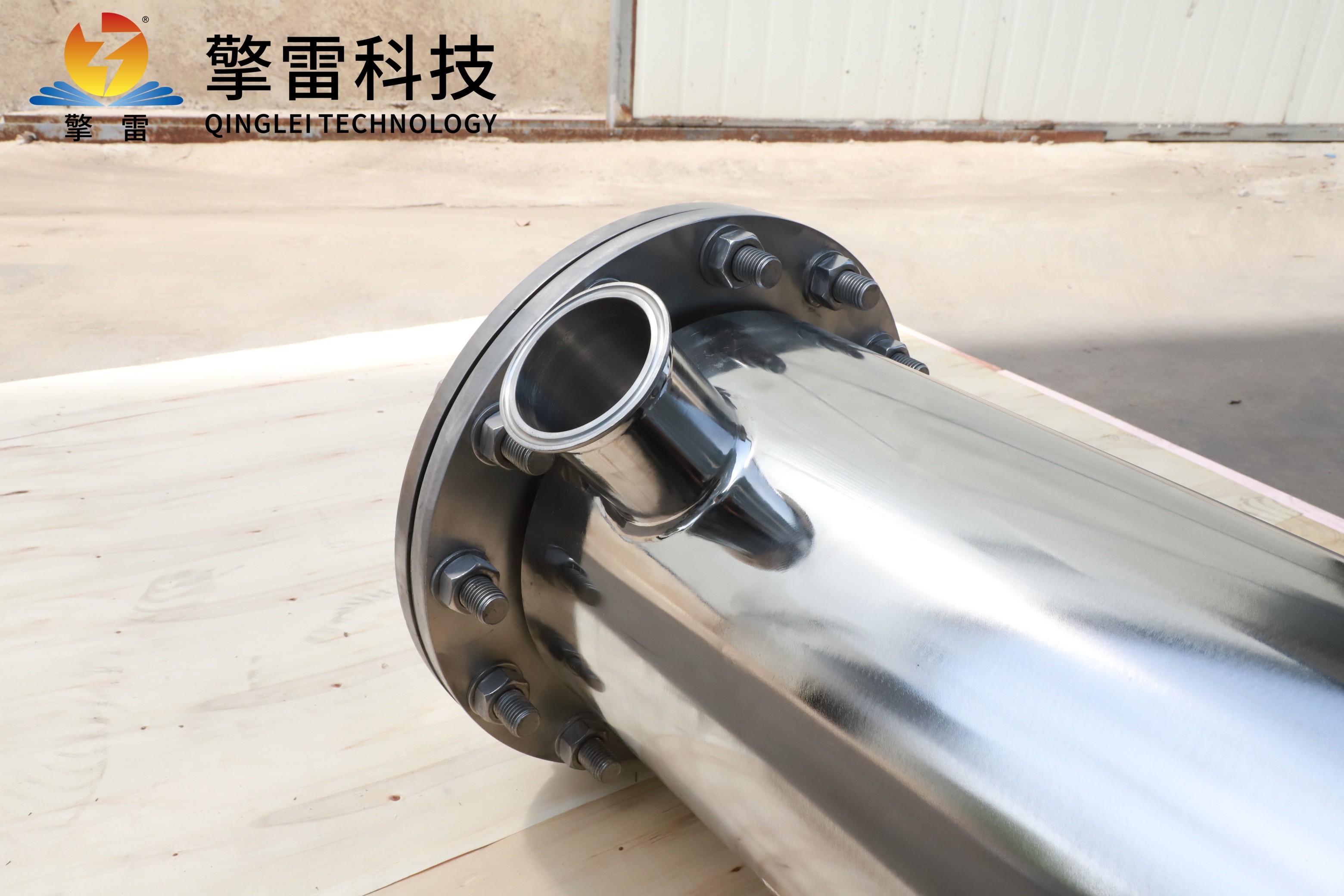 IMG_1526.JPG 蒸汽锅炉暖气不锈钢换热机组环保