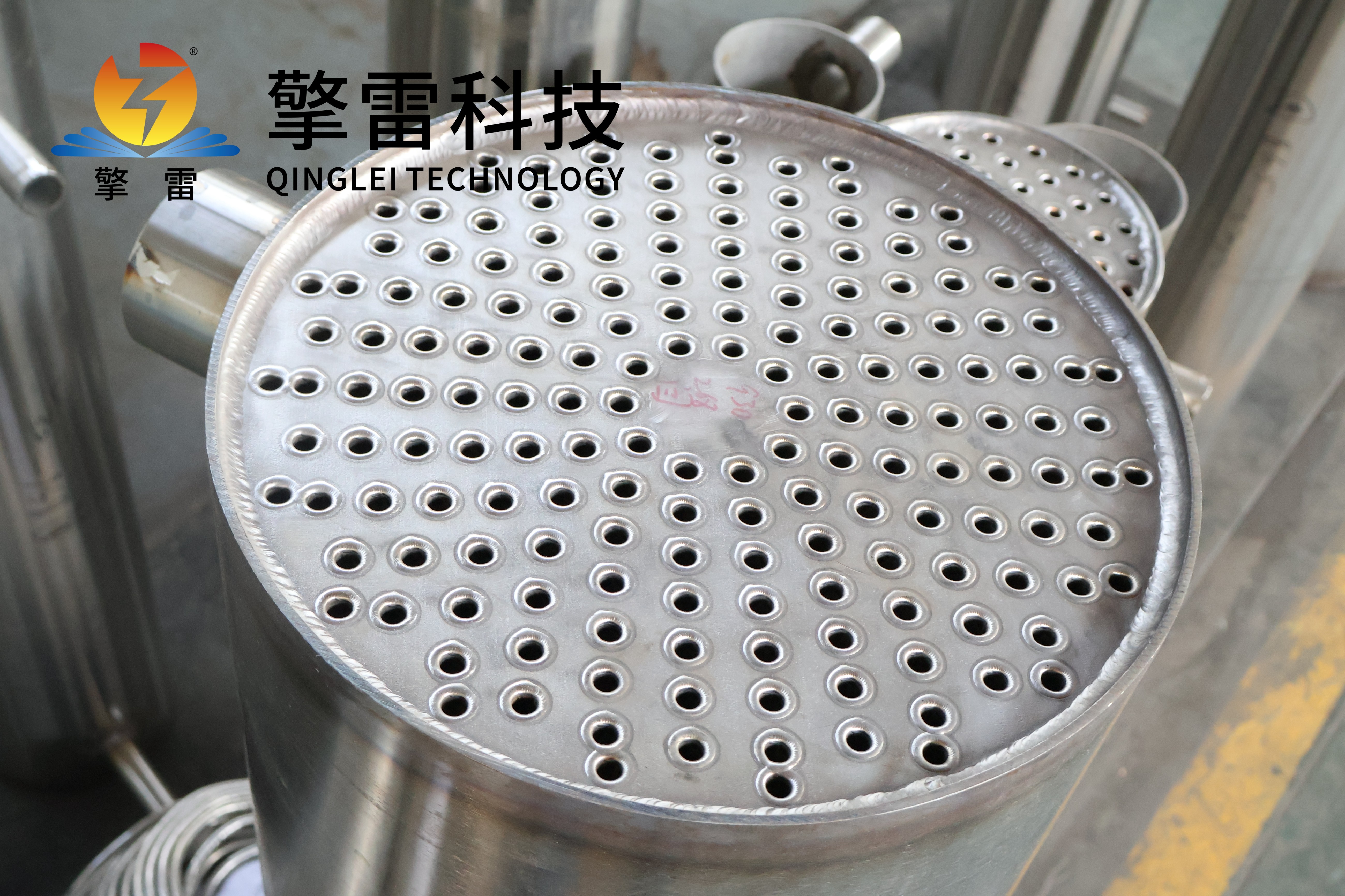 IMG_2149.JPG 稀黑液缠绕管换热器环保