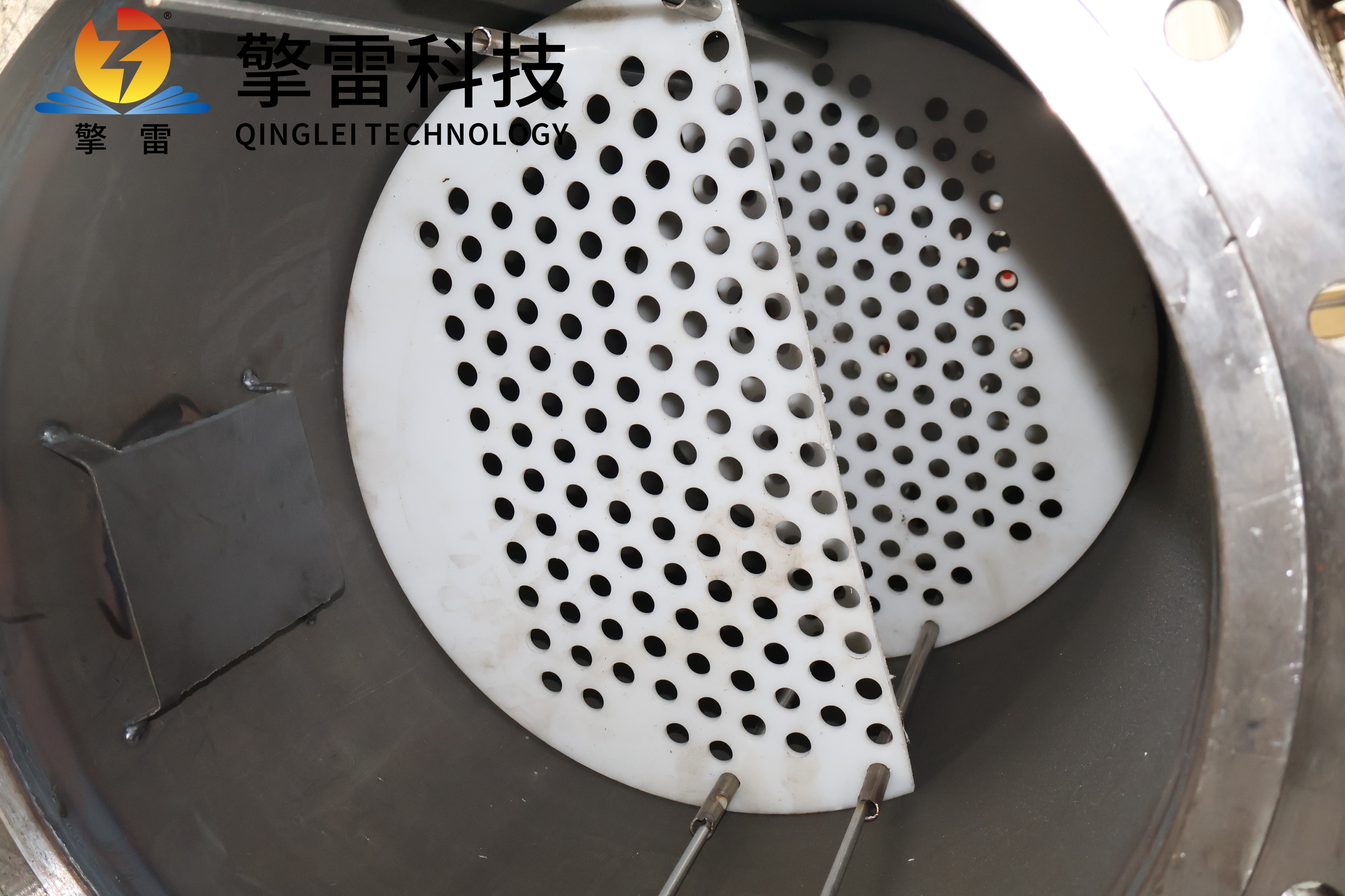 IMG_2227.JPG 工业碳化硅换热器传热效率高